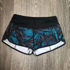 Multicolor Lululemon Speed Up Short 2.5”